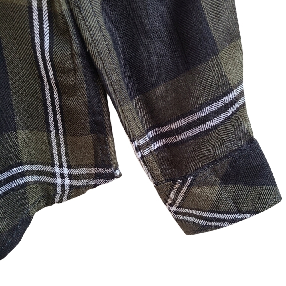 Lola River Soft Over-sized Plaid Button-down Shirt, Size Extra Small - Picture 4 of 9